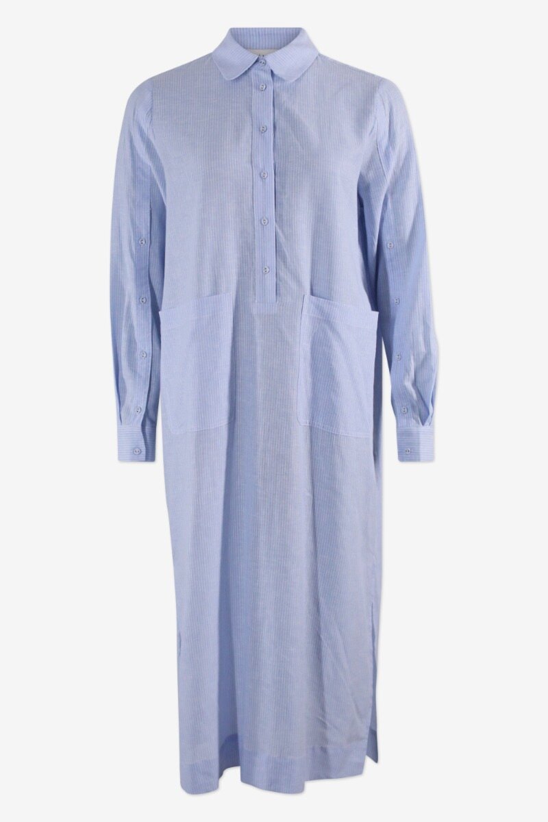 Natha Dress Fresh dream Loose-fitting cotton shirt dress that falls below the knee, with large front pockets, openable sleeves, and side slits - front image
