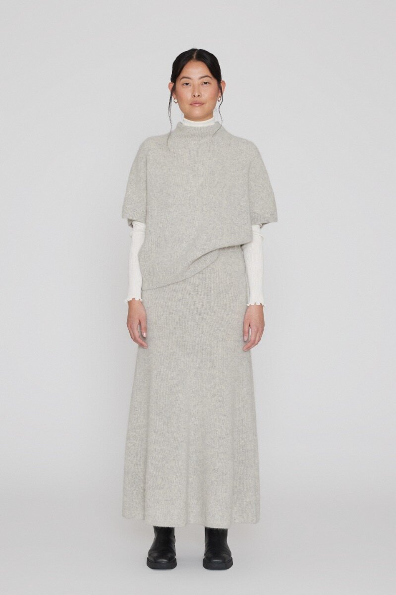 Isabella Skirt Grey Melange Maxi skirt in an A-shape - model image